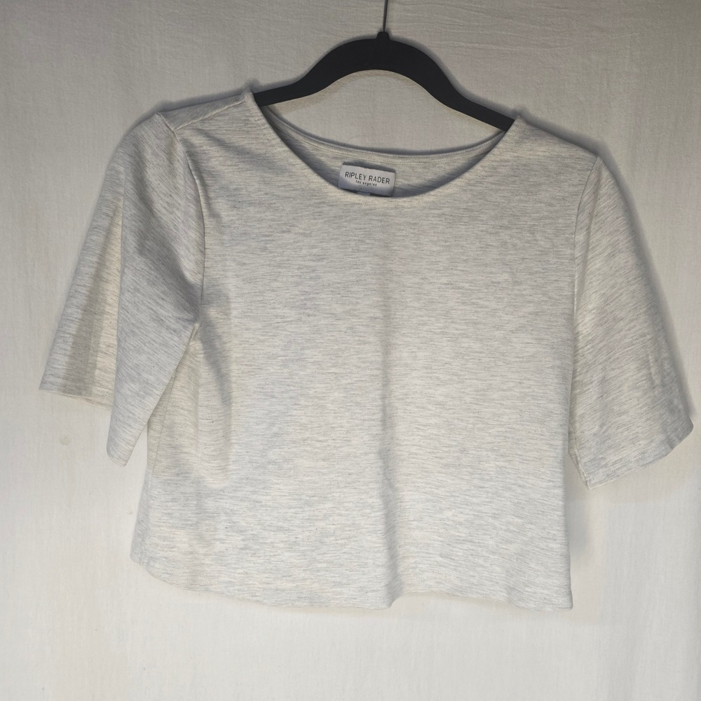 Women's Light Gray Crewneck Short Sleeve Top